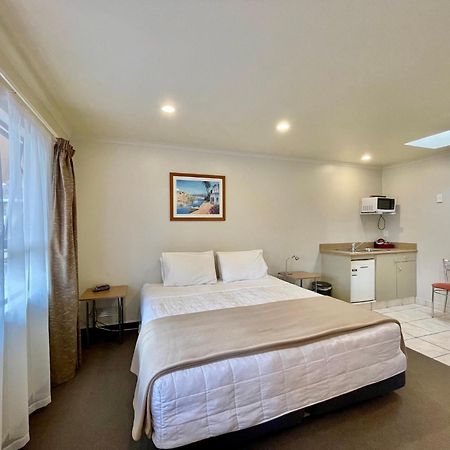Hobson'S Choice Motel Dargaville Exteriör bild